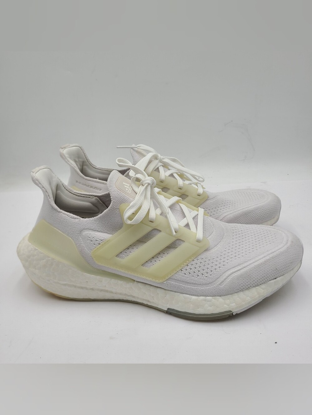 B53 Adidas ULTRABOOS 21 Men's Low Top Running White Shoes Size 10